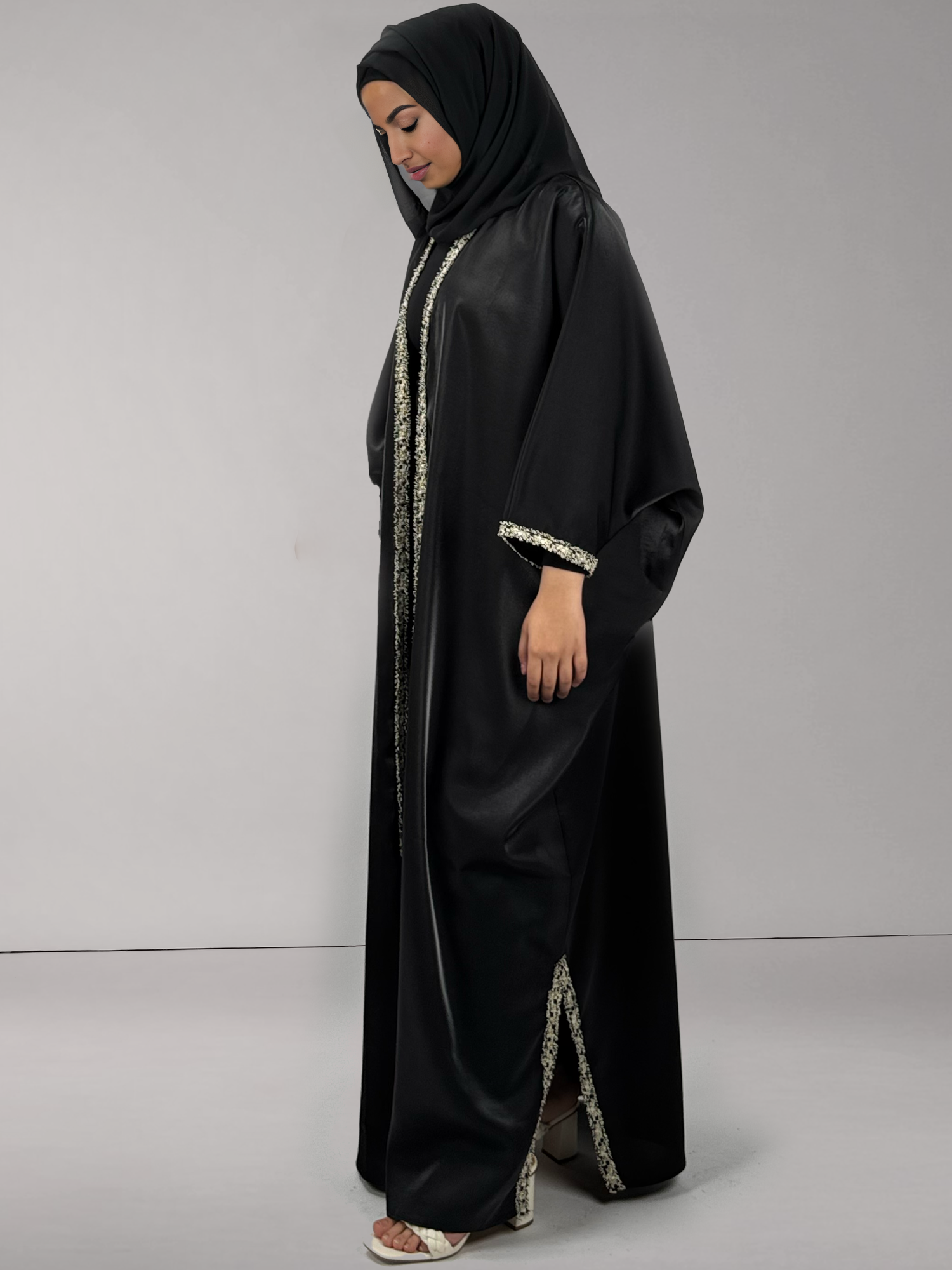 Noor | Black