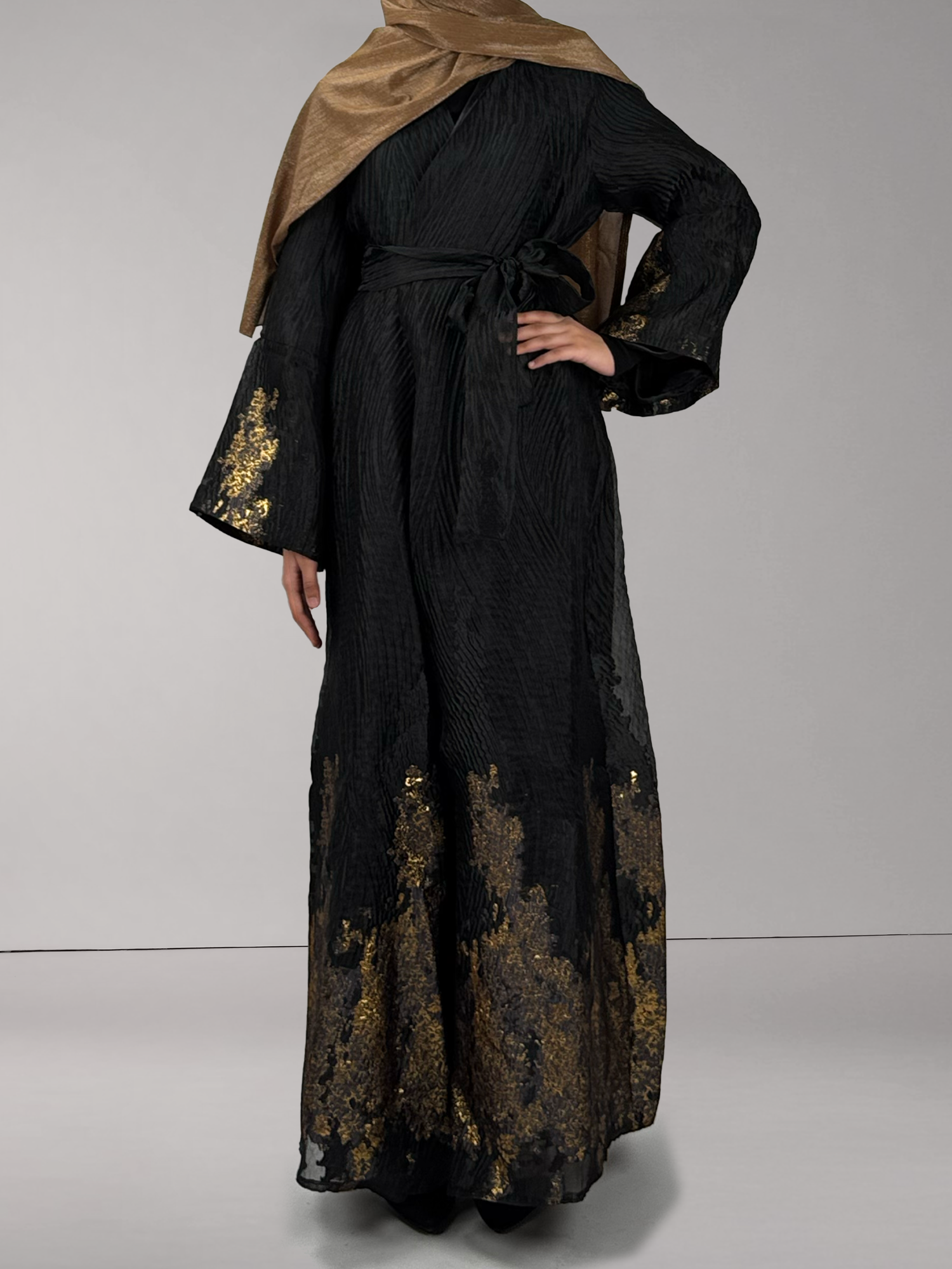 Layali Dhahabi | Black