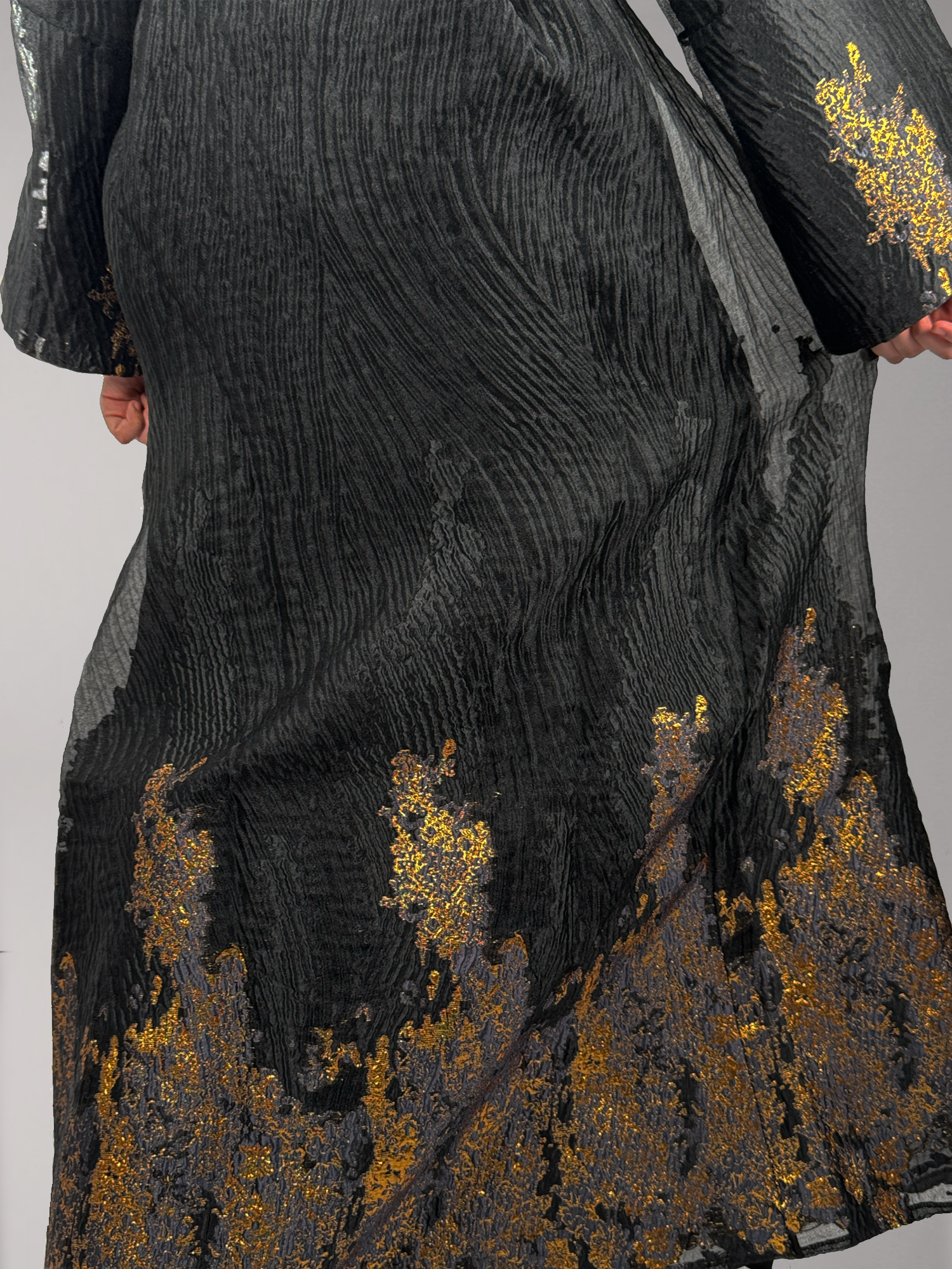 Layali Dhahabi | Black