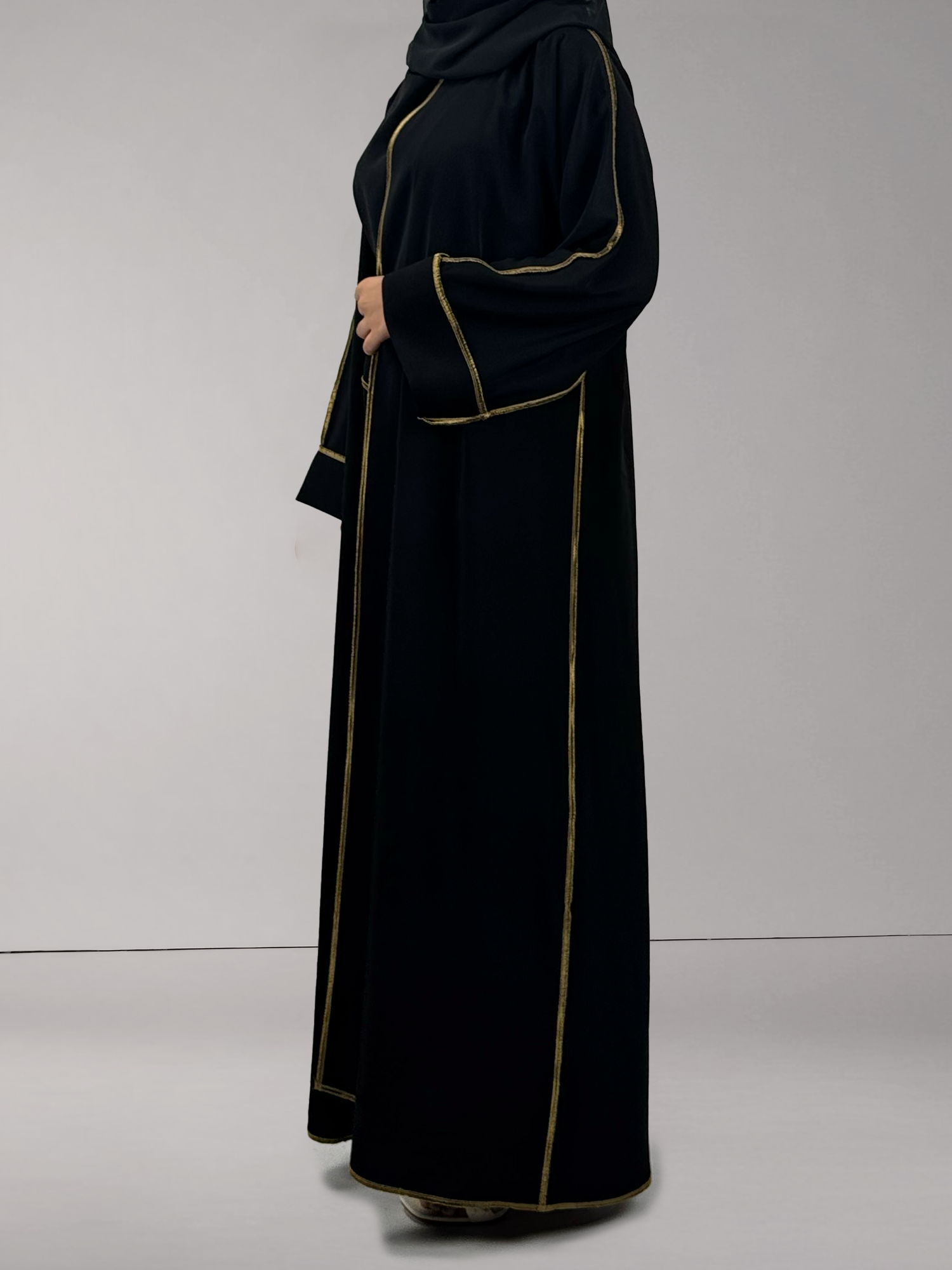 Ikleel | Gold